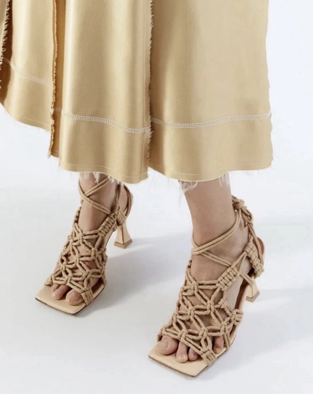 MIISTA Stephanie Sandals Sz 38 US 7.5 Tan Knotted Rope Heels Boho Chic Macrame